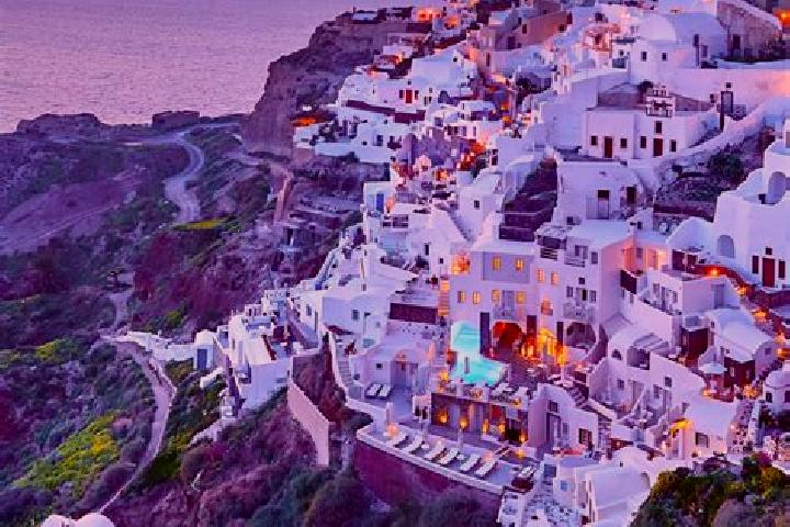 Aubrey, 36 — Escort in Marathopolis, Greece