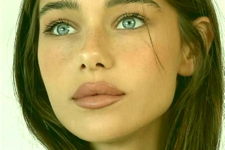 Aubrey, 37, a brunette blue-eyed slavic companion based in Yuanhou. Offering Deep French Kissing, Party Girl, Roleplay. Available for incall and outcall, day...