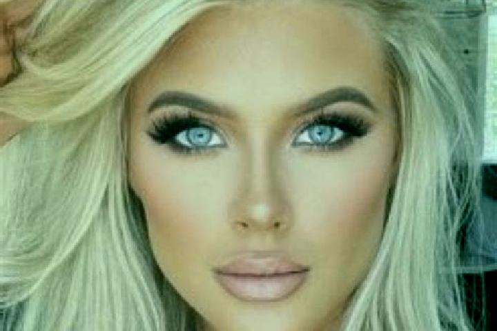Aubrey, 37, a platinum blonde amber-eyed latina companion based in Kamishihoro. Offering Couples, Tantra, A-Level. Available for incall and outcall, overnigh...