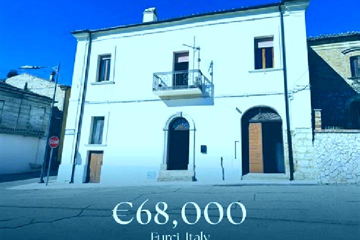 Aubrey, 37 — Escort in Furci, Italy