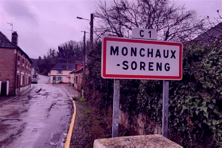 Aubrey, 37 — Escort in Monchaux-Soreng, France