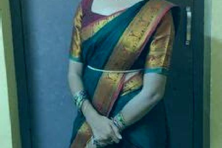 Aubrey, 37 — Escort in Rabkavi-Banhatti, India