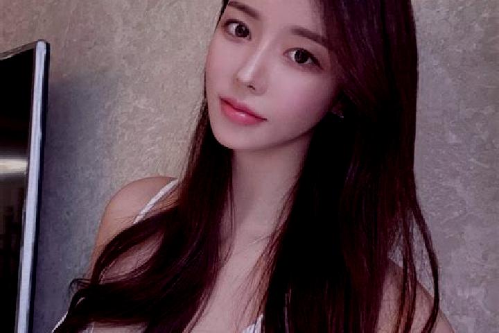 Aubrey, 37 — Escort in Xianpudong, China