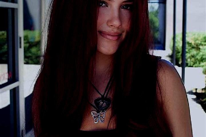 Aubrey, 38, a auburn dark-eyed indian companion based in Krajan Dua. Offering Striptease, Duos, Prostate Massage. Available for incall and outcall, overnight...