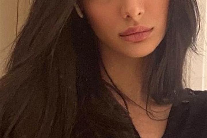 Aubrey, 38, a black dark-eyed middle eastern companion based in Khore. Offering GFE, Roleplay, Dinner Date, Duos. Available for incall and outcall, day and e...