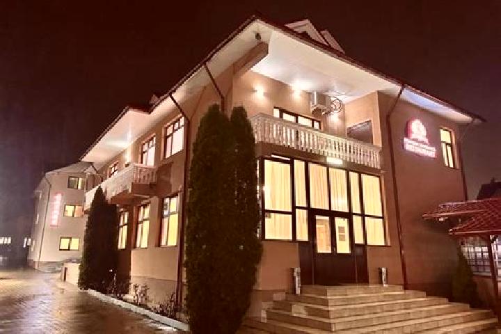 Aubrey, 38 — Escort in Moara Domneasca, Romania