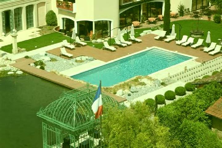 Aubrey, 39 — Escort in Pont-de-Vaux, France