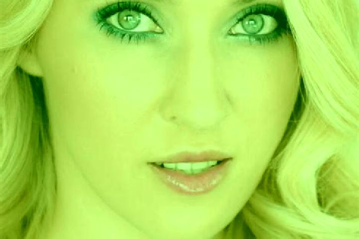 Aurora, 20, a blonde green-eyed indian companion based in Naouna. Offering Deep French Kissing, A-Level, Domination. Available for incall and outcall, day an...