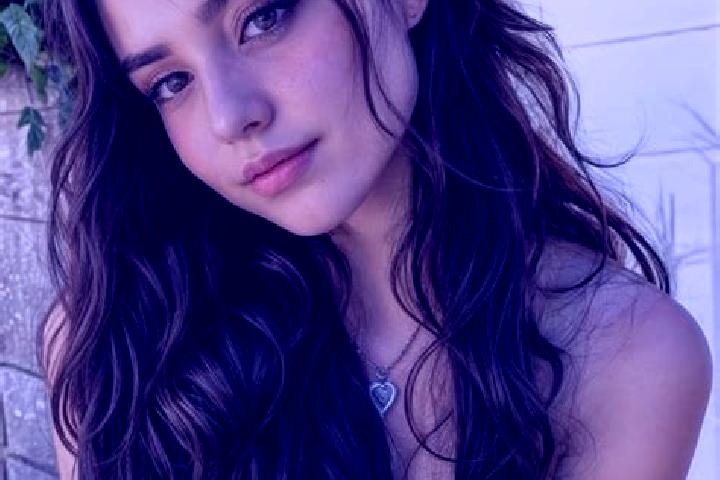 Aurora, 20, a brunette hazel-eyed slavic companion based in Yasenskaya. Offering Overnight, OWO, Roleplay, Girlfriend Experience. Available for incall and ou...