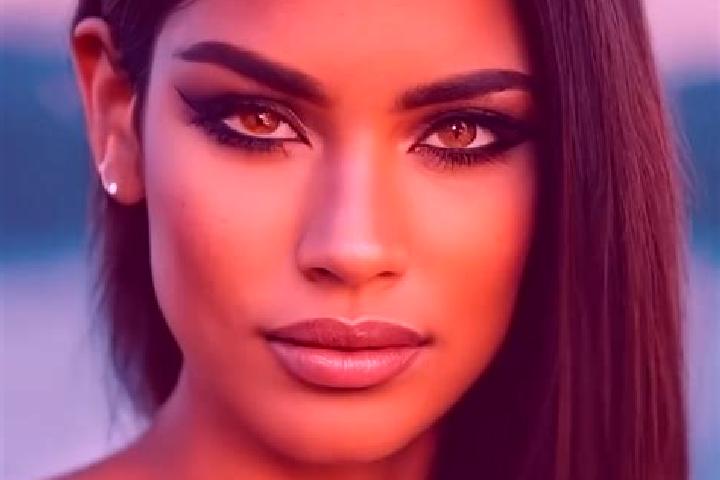 Aurora, 20, a dark blonde green-eyed latina companion based in Sismaria. Offering Deep French Kissing, Overnight, Domination, Party Girl, Travel Companion. A...