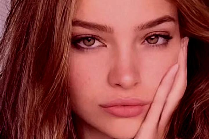 Aurora, 20, a dark blonde hazel-eyed middle eastern companion based in Sector 1. Offering Tantra, Travel Companion, OWO. Available for incall and outcall, ov...