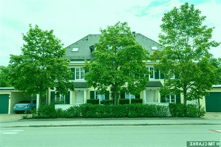 Aurora, 20 — Escort in Baierbrunn, Germany