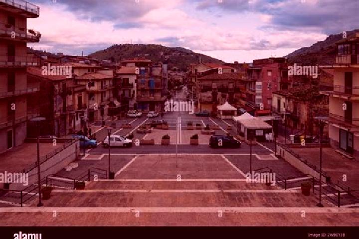 Aurora, 20 — Escort in Belmonte Piceno, Italy