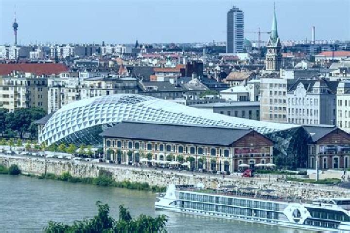 Aurora, 20 — Escort in Belso-Ferencvaros, Hungary