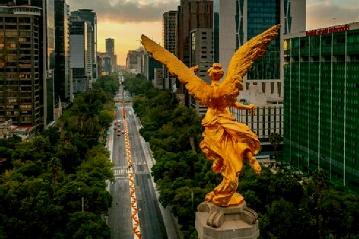 Aurora, 20 — Escort in Encinillos, Mexico