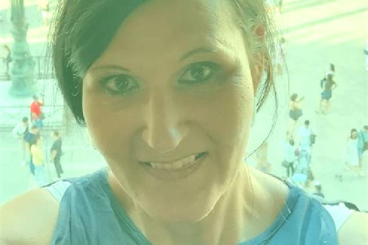 Aurora, 20 — Escort in Hasel, Germany