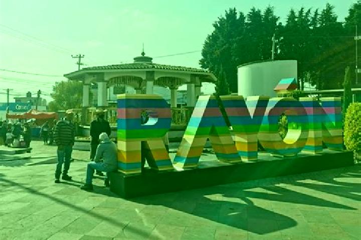 Aurora, 20 — Escort in Santa Ana Rayon, Mexico