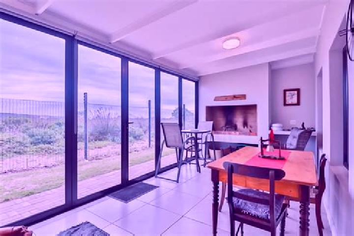 Aurora, 20 — Escort in Stilbaai, South Africa