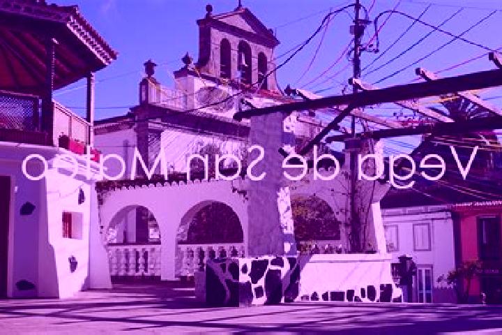 Aurora, 20 — Escort in Vega de San Mateo, Spain