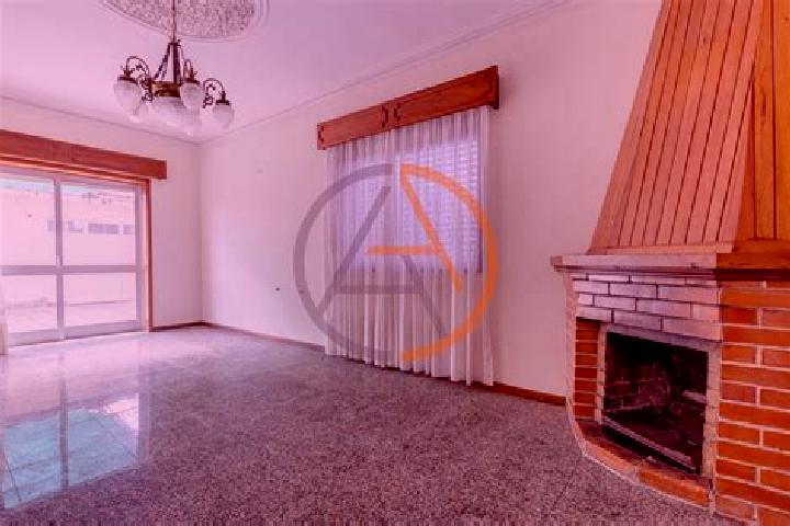 Aurora, 20 — Escort in Vila Nova da Telha, Portugal