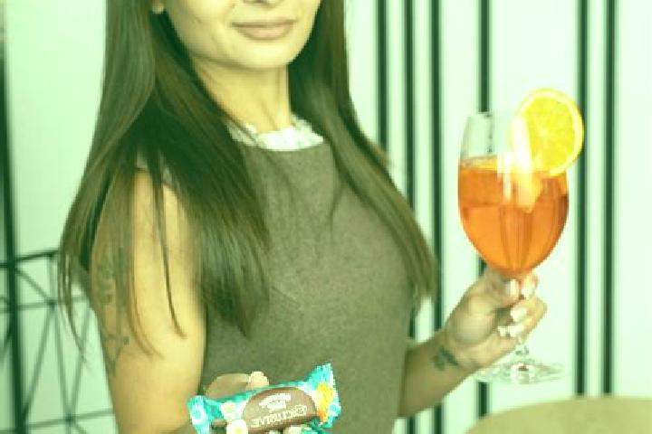 Aurora, 20 — Escort in Voloshkove, Ukraine