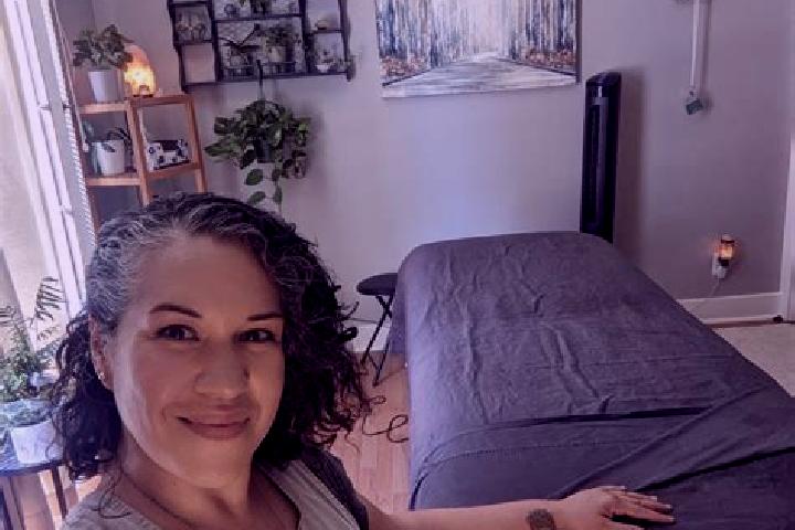 Aurora, 21, a black grey-eyed caribbean companion based in Windsor Heights. Offering Erotic Massage, Deep French Kissing, Dinner Date, Fetish, Overnight. Ava...