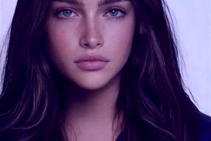 Aurora, 21, a brunette blue-eyed indian companion based in Ankarsrum. Offering Overnight, Duos, Erotic Massage. Available for incall and outcall, day and eve...