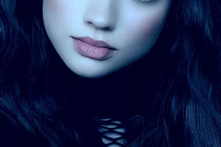 Aurora, 21, a brunette dark-eyed middle eastern companion based in Gondia. Offering Overnight, A-Level, Striptease, BDSM. Available for incall and outcall, d...
