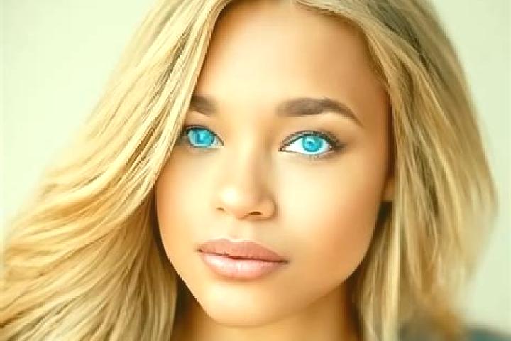 Aurora, 21, a dark blonde blue-eyed latina companion based in Zanja Vieja. Offering Roleplay, Girlfriend Experience, A-Level, 69. Available for incall and ou...