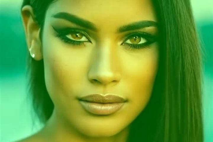Aurora, 21, a dark blonde brown-eyed latina companion based in Cloverdale. Offering Domination, Dinner Date, Couples, OWO. Available for incall and outcall, ...