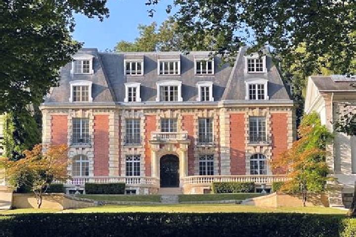 Aurora, 21 — Escort in Dammarie-les-Lys, France