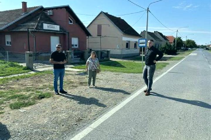 Aurora, 21 — Escort in Selci Dakovacki, Croatia