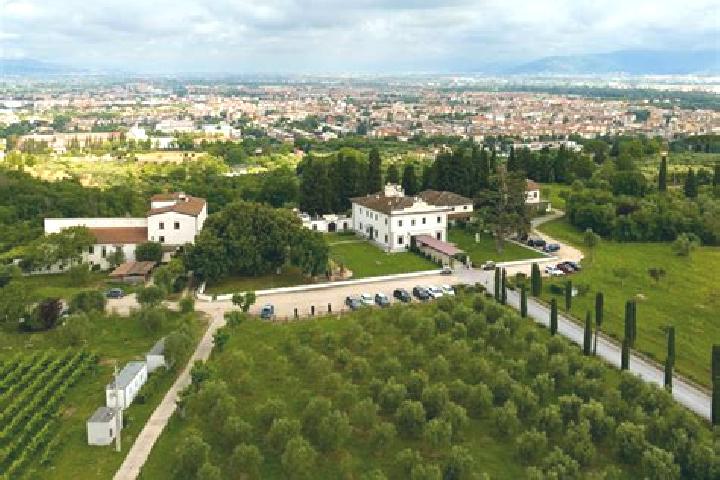 Aurora, 21 — Escort in Sticciano Scalo, Italy