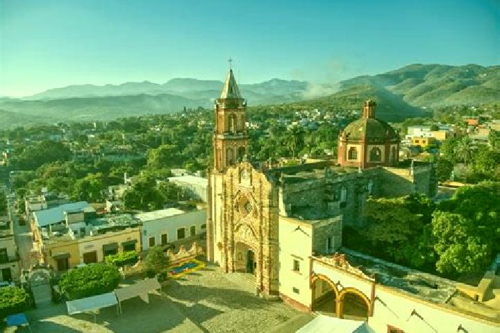 Aurora, 21 — Escort in Tenasda (Barrio de San Ildefonso), Mexico