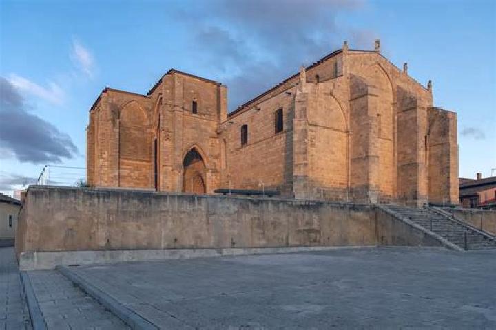 Aurora, 21 — Escort in Villalcazar de Sirga, Spain