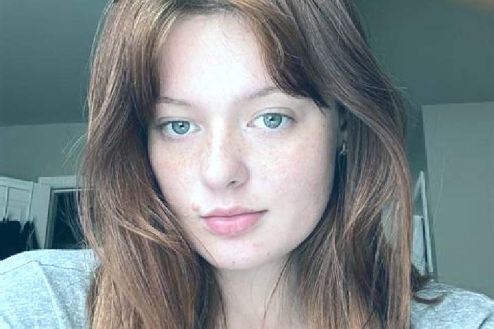Aurora, 22, a auburn brown-eyed caucasian companion based in Velen. Offering Overnight, Girlfriend Experience, Party Girl, BDSM. Available for incall and out...
