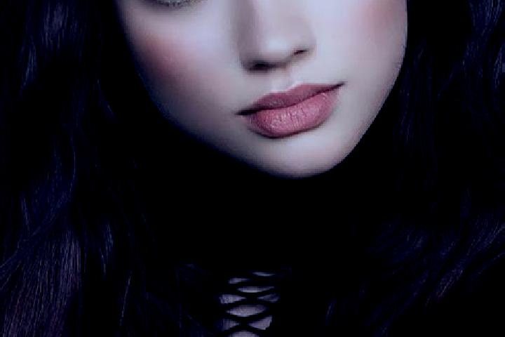 Aurora, 22, a auburn dark-eyed middle eastern companion based in Kun Darorian. Offering Striptease, 69, A-Level, Party Girl. Available for incall and outcall...