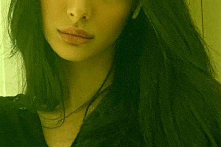 Aurora, 22, a black brown-eyed middle eastern companion based in Arai. Offering A-Level, Couples, CIM, BDSM. Available for incall and outcall, day and evenin...