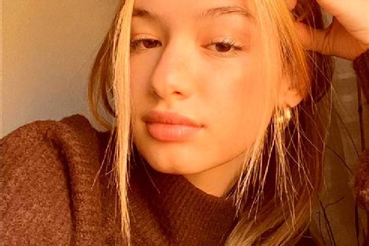 Aurora, 22, a blonde brown-eyed caucasian companion based in Ayna. Offering Travel Companion, Tantra, Striptease, CIM. Available for incall and outcall, day ...