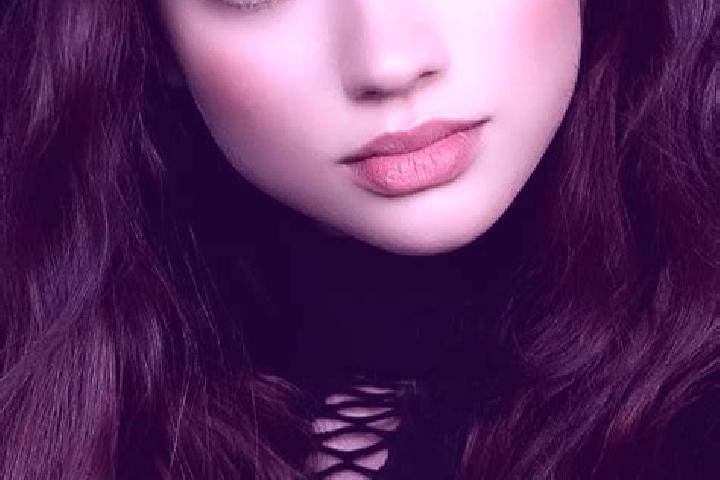 Aurora, 22, a brunette dark-eyed caribbean companion based in Saint Albans. Offering Domination, A-Level, Overnight. Available for incall and outcall, overni...