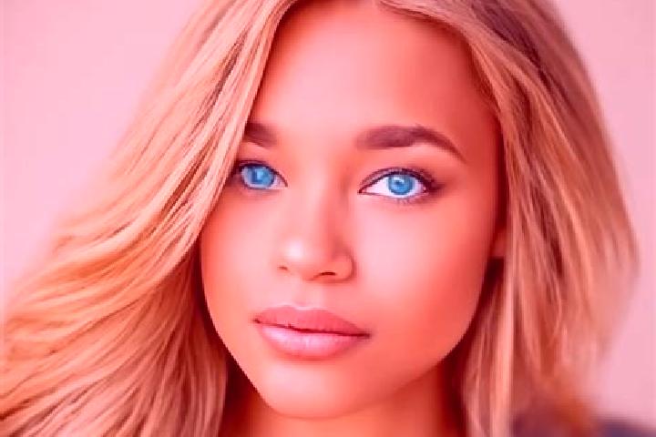 Aurora, 22, a dark blonde blue-eyed latina companion based in Velyki Birky. Offering Massage, OWO, Couples, A-Level. Available for incall and outcall, overni...