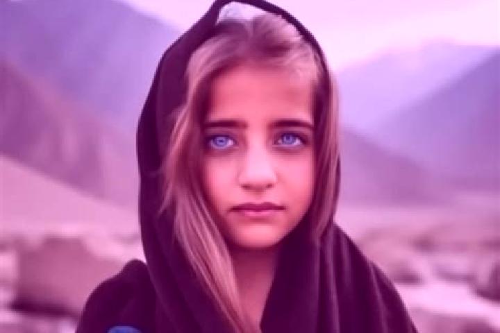 Aurora, 22, a dark blonde grey-eyed middle eastern companion based in Boliqueime. Offering Party Girl, Massage, Roleplay, OWO. Available for incall and outca...