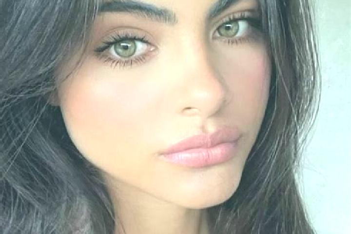 Aurora, 22, a dark blonde hazel-eyed middle eastern companion based in Renedo de la Vega. Offering Fetish, Prostate Massage, Travel Companion, GFE, Massage. ...