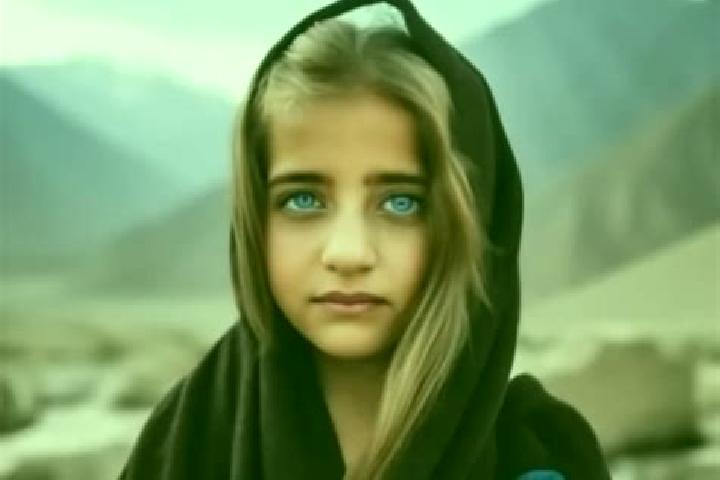 Aurora, 22, a red blue-eyed middle eastern companion based in Yutenji. Offering Overnight, A-Level, 69, Tantra. Available for incall and outcall, day and eve...