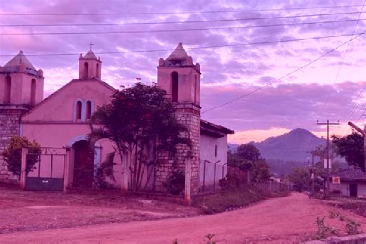 Aurora, 22 — Escort in Agalteca, Honduras
