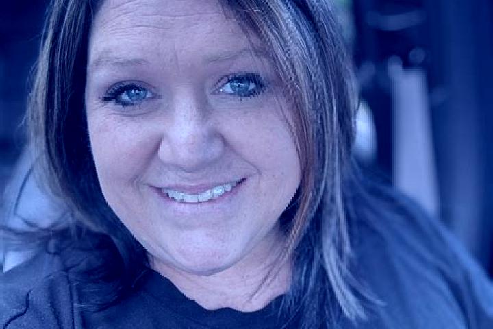 Aurora, 22 — Escort in Carnesville, United States