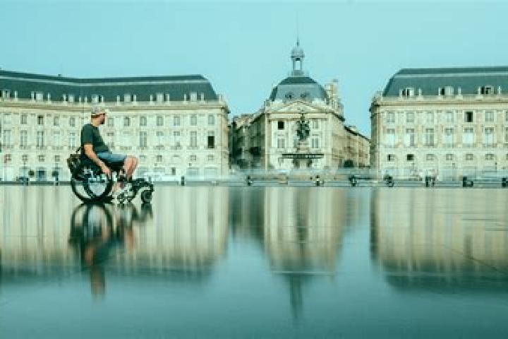Aurora, 22 — Escort in Estillac, France