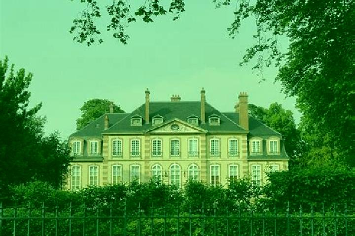 Aurora, 22 — Escort in Mareuil-sur-Ay, France