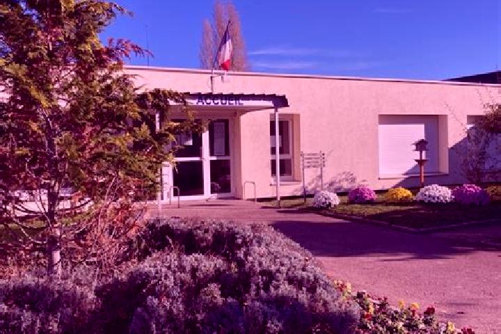 Aurora, 22 — Escort in Rouilly-Saint-Loup, France