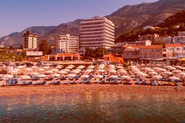 Aurora, 22 — Escort in Sutomore, Montenegro